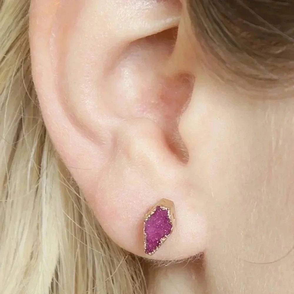 GORGEOUS DRUZY STUD EARRINGS.